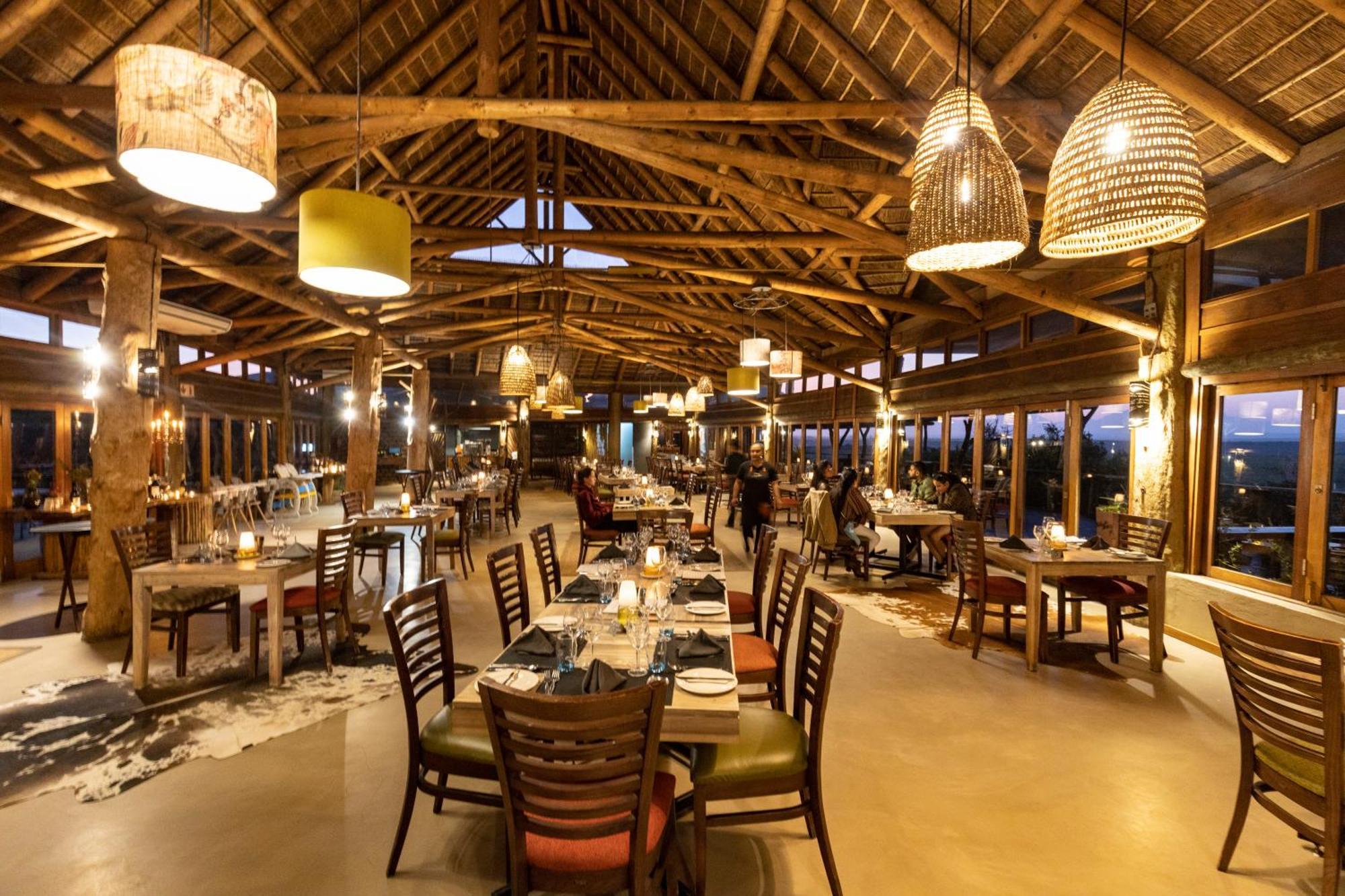 Garden Route Game Lodge Albertinia Exterior photo